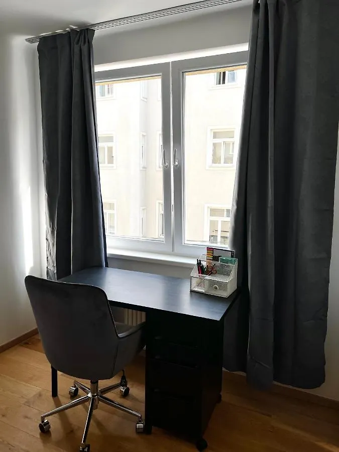 Modern City Apartment Vienna Austria